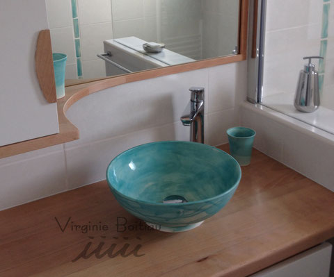 Vasque de salle de bain en porcelaine réalisée par V boitiau iiiii à Candes saint martin