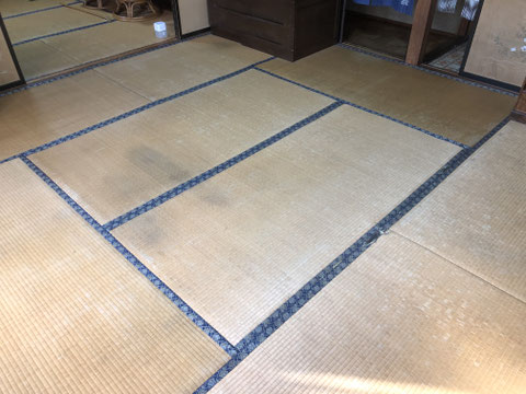 長く使われた和室の様子