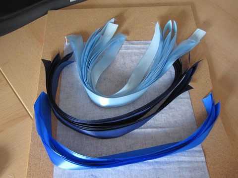 Satinbandstreifen für japanische Flechttechnik