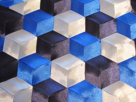 Japanische Flechttechnik, Hexagonmuster - so sieht es fertig aus