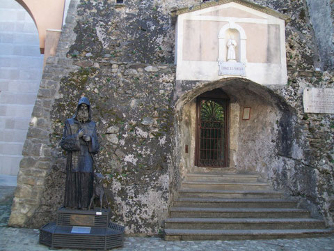 La Fornace con la Statua di San Francesco