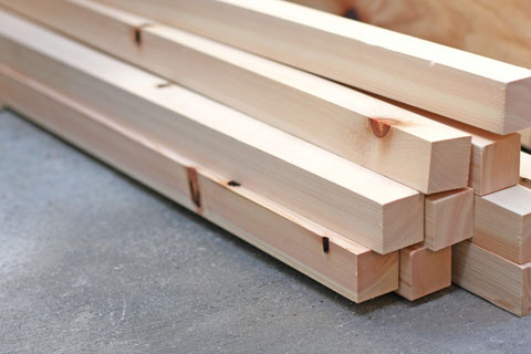 建設木材