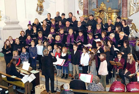 Adventskonzert 2017 - Leitung: Waltraud Hellwig