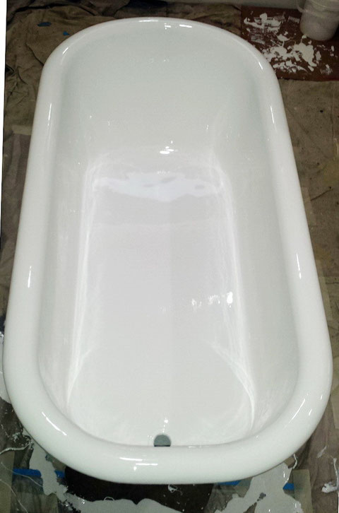 Claw Foot Bathtub Reglazing / Refinishing - Reglazing ...