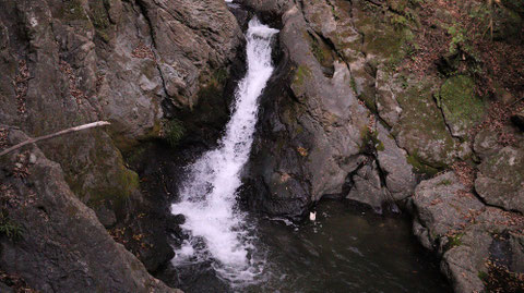 滝、川、自然、山の写真フリー素 Free photos of waterfalls, rivers, nature and mountains
