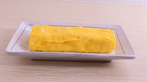 厚焼き玉子、だし巻き卵、卵、料理、卵料理、食べ物の写真フリー素材　Thick roasted egg, omelet roll, egg, dish, egg dish, food photo free material