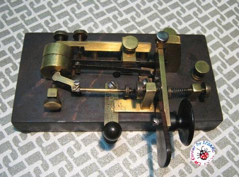 Mecograph #06 or n.3 round pendulum
