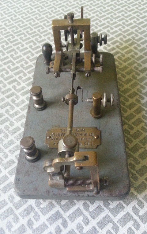 Early Martin Vibroplex, Nichel plate - 1905.