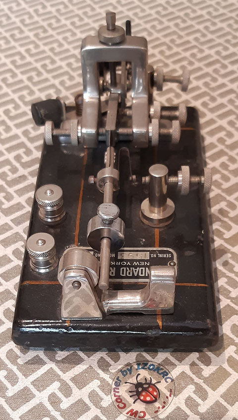 Standar Radio - black base