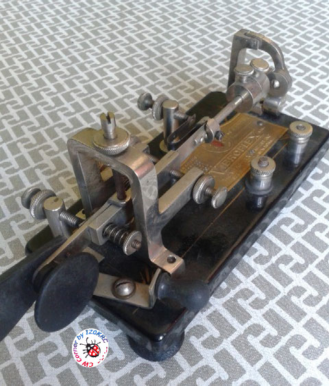 Martin Junior - èarticular on frame and closer lever
