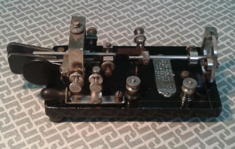 Double Lever early type