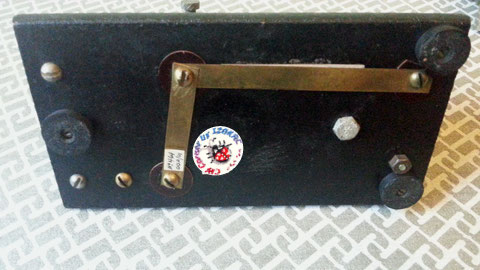 Dow key - Lightning model finitura black wrinkle, underbase.