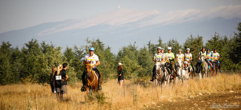 endurance équestre Revest du Bion - photo de Kévin Deperrois