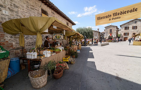 Gubbio il mercato medioevale