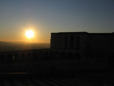 Sonnenuntergang an der Basilika