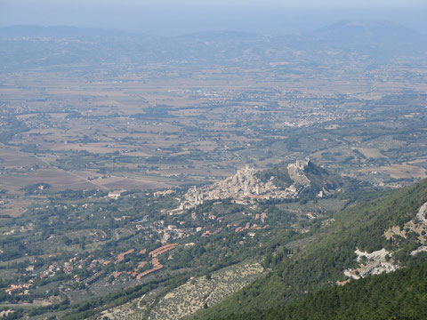 Assisi, vom Monte Subasio aus gesehen