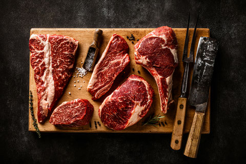 Steaks von Fleisch und Mehr