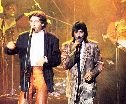 JEROS Y JOAQUIN SABINA EN EL DIRECTO DE LA SALA JACARA EN 1989