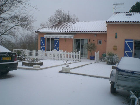 la maison sous la neige