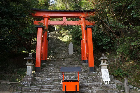神倉神社の御朱印旅 寺社旅之介の御朱印と旅路 神倉神社の御朱印旅 寺社旅之介の御朱印と旅路