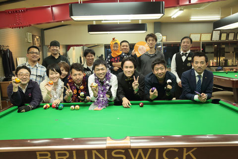 参加者と講師で記念撮影