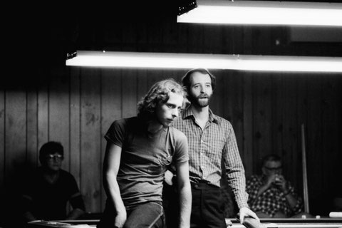 『1982 Dayton 9-Ball Open』。ストリックランド（左）、シーゲル（右）