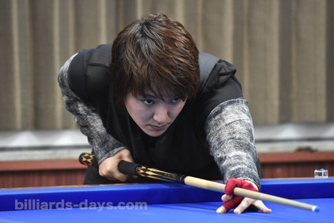 BD〉日本女子トップスリークッション選手たちはこんなキューを