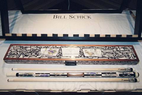 ビル・シックのケースはインレイの端材をリサイクル