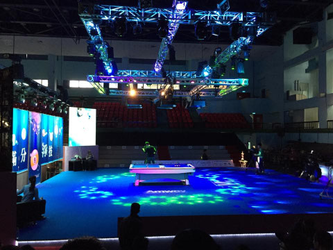 ステージ2（本戦）会場・TVテーブル