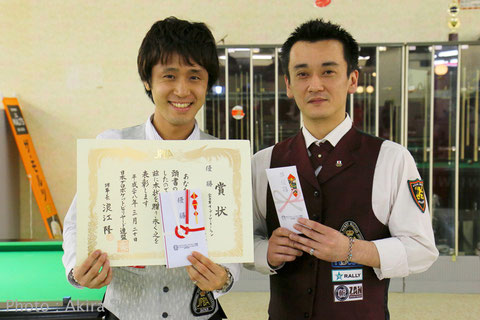Hayato Hijikata (left) won All Japan Rotation 2016