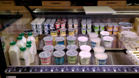 produits laitier de la Ferme des Grands Prés, yaourt, fromage blanc, faisselle, lait ribot, crème fraîche
