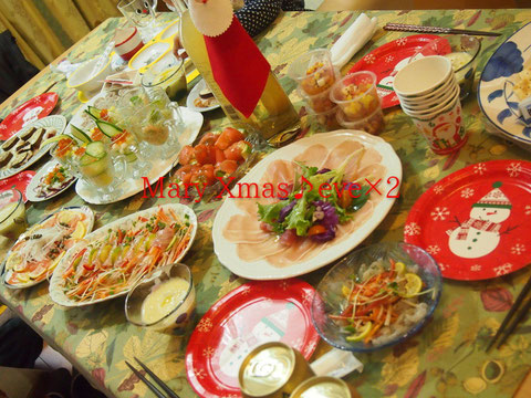 ほとんど平らげてくれる大食漢の下野家。シャンパンよりもビール。