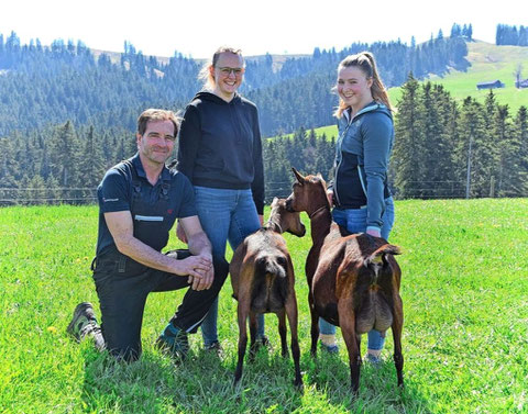 vlnr. Martin, Cécile und Deborah