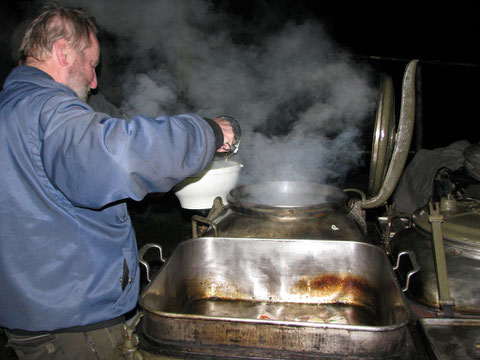 Probekochen: Es gibt Nudeln und Steaks