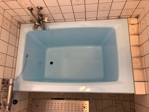 浴槽ブリスター補修、塗装