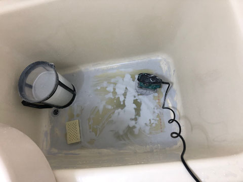 FRP浴槽割れ修理、塗装