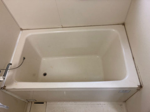 FRP浴槽割れ修理、塗装