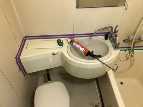 FRP浴槽割れ修理、塗装