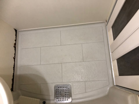 ユニットバス壁面錆修理