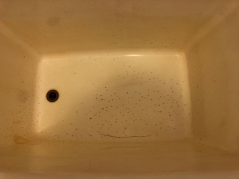 浴槽ブリスター補修、塗装