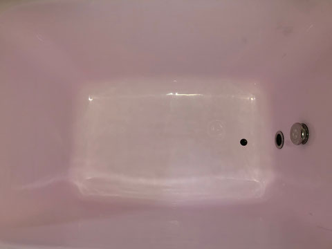 鋳物琺瑯浴槽塗装