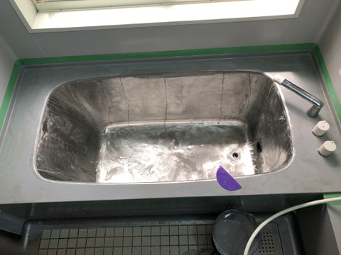 カラーステンレス浴槽、塗膜剥がれ、塗装