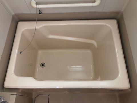 FRP浴槽ヘアークラック修理、塗装