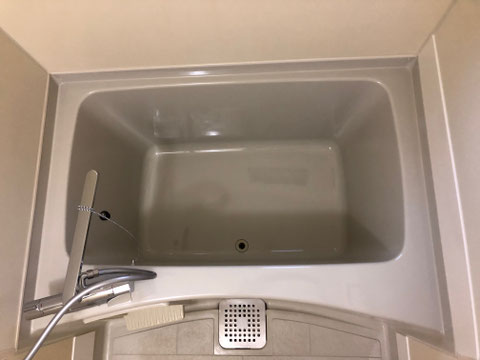 アパートFRP浴槽塗装