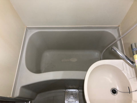 ユニットバス壁面錆修理