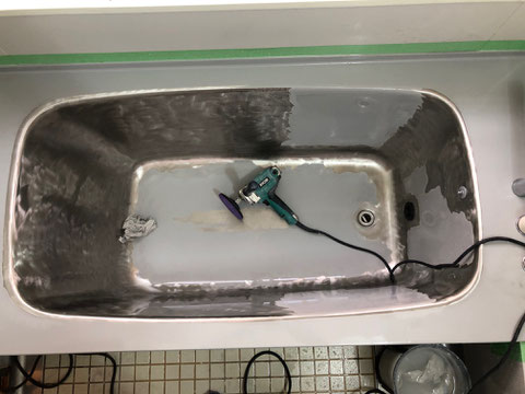カラーステンレス浴槽、塗膜剥がれ、塗装