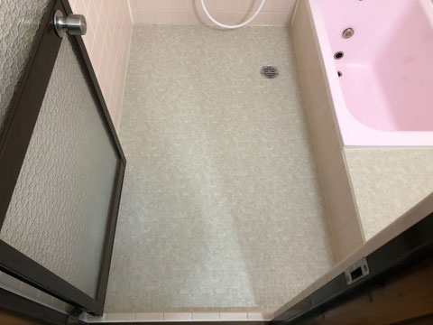 浴室シート貼り