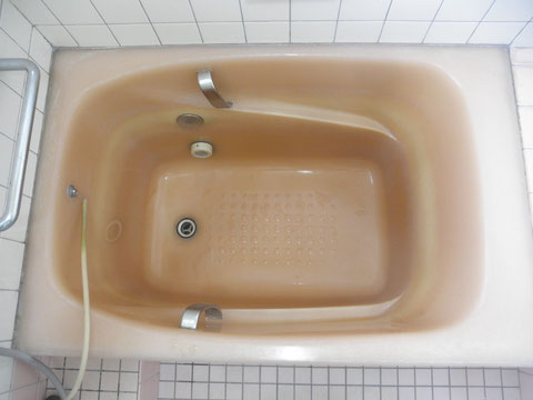 人工大理石浴槽色あせ