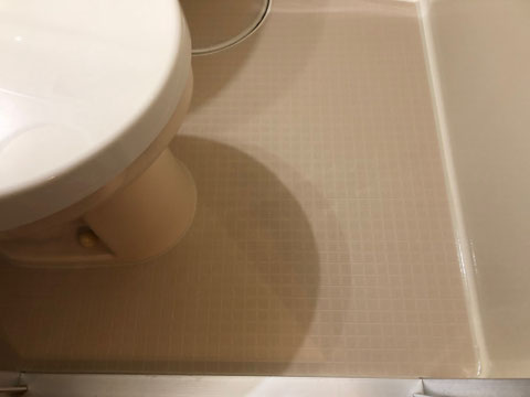 3点式ユニットバス床修理、修繕、シート貼り