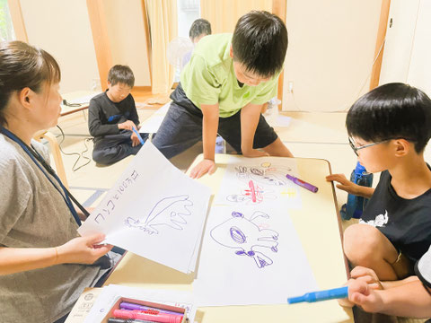 ストーリーの流れを考えます